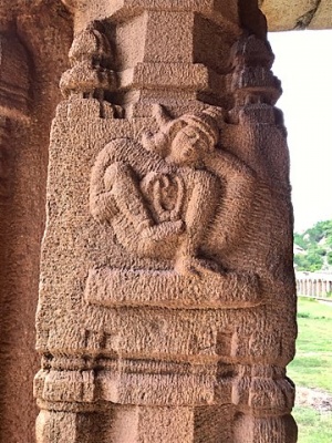 Achyutaraya temple yoga asana 7.jpg