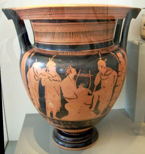 Datei:Attic red-figure column krater by the Orpheus Peinter.jpg