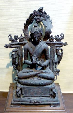 Buddha Teaching Nalanda (9218609395).jpg